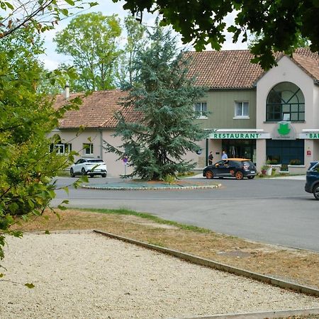 Logis Hotel - Restaurant Le Tulipier ヴィエンヌ・ル・シャトー エクステリア 写真