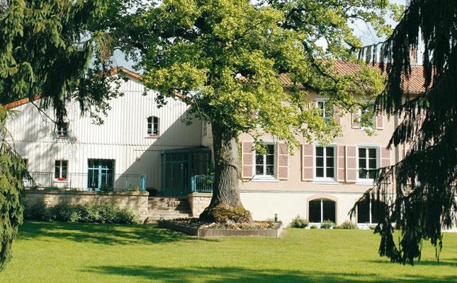 Logis Hotel - Restaurant Le Tulipier ヴィエンヌ・ル・シャトー 部屋 写真
